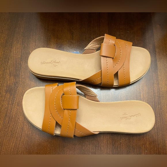 NWT Universal Thread Kenzie Slide Sandals - Picture 5 of 7